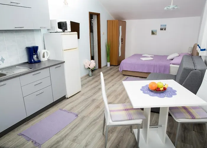 Vigi Apartment *