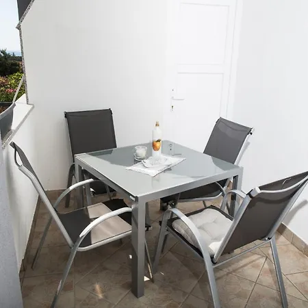 Apartment Vigi *